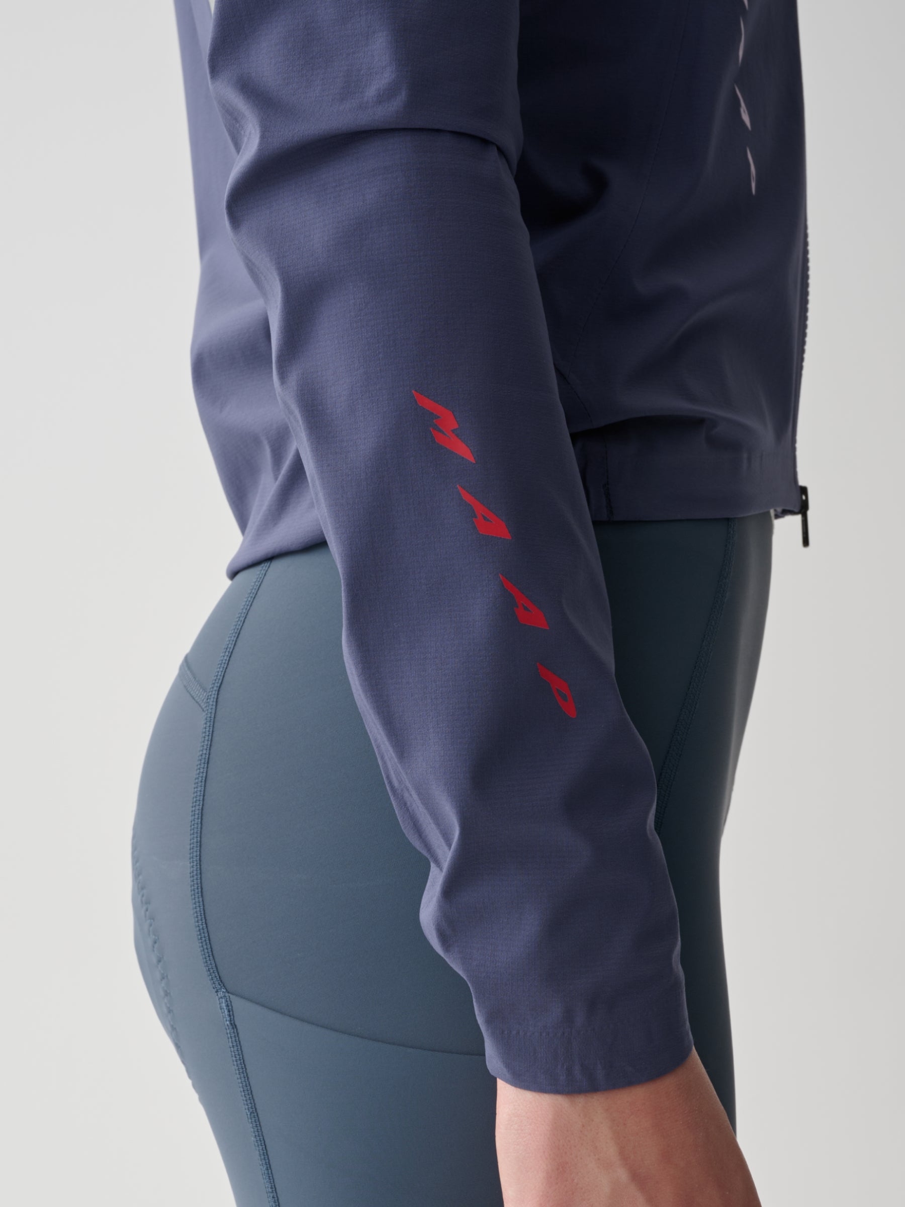 Women's Level Atmos Jacket