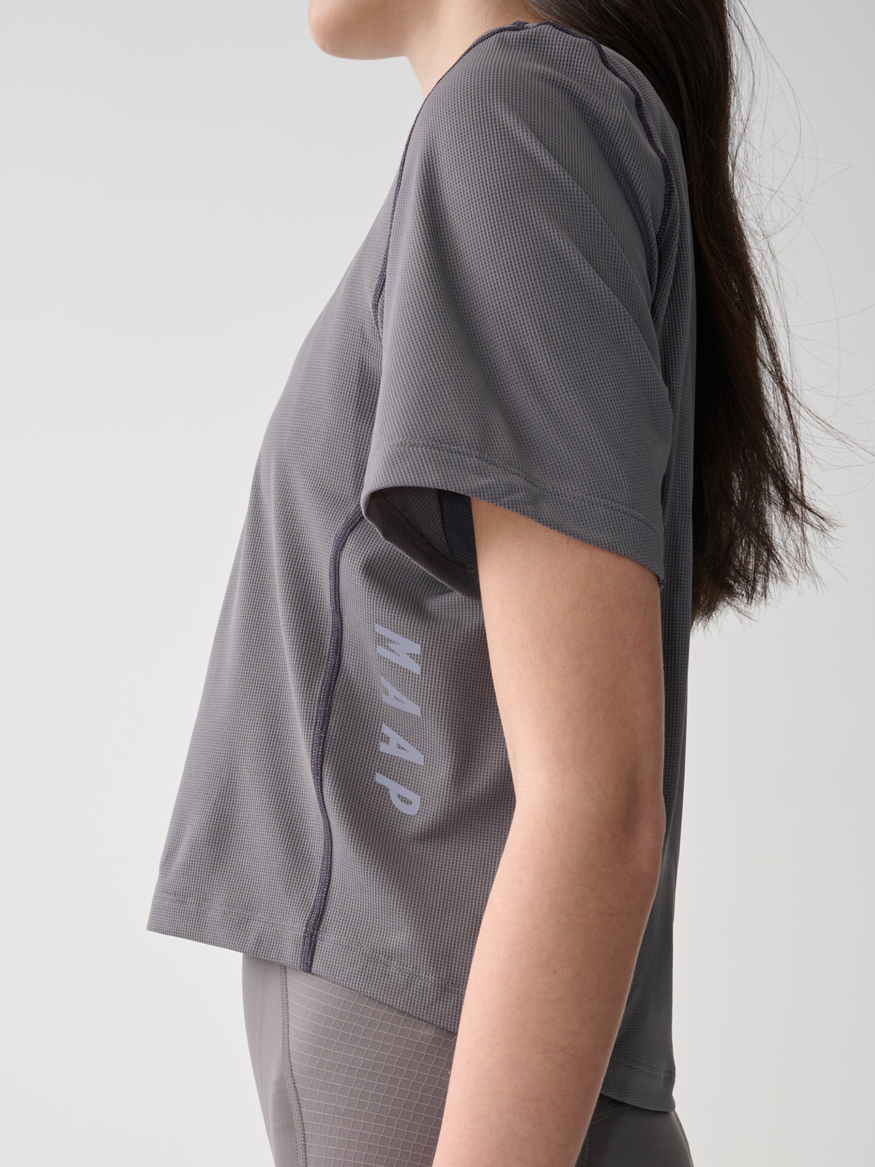 Women's Alt_Road™ Cropped Tee